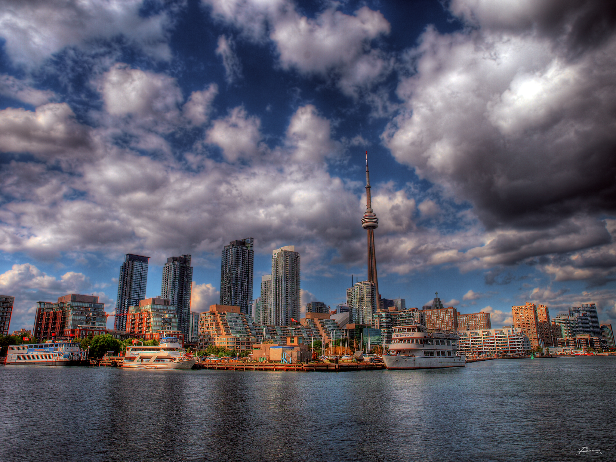 Why you should visit Toronto in Canada